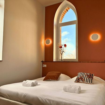 Hotellerie De L'Abbaye Bellegarde-Sainte-Marie 外观 照片
