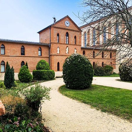 Hotellerie De L'Abbaye Bellegarde-Sainte-Marie 外观 照片