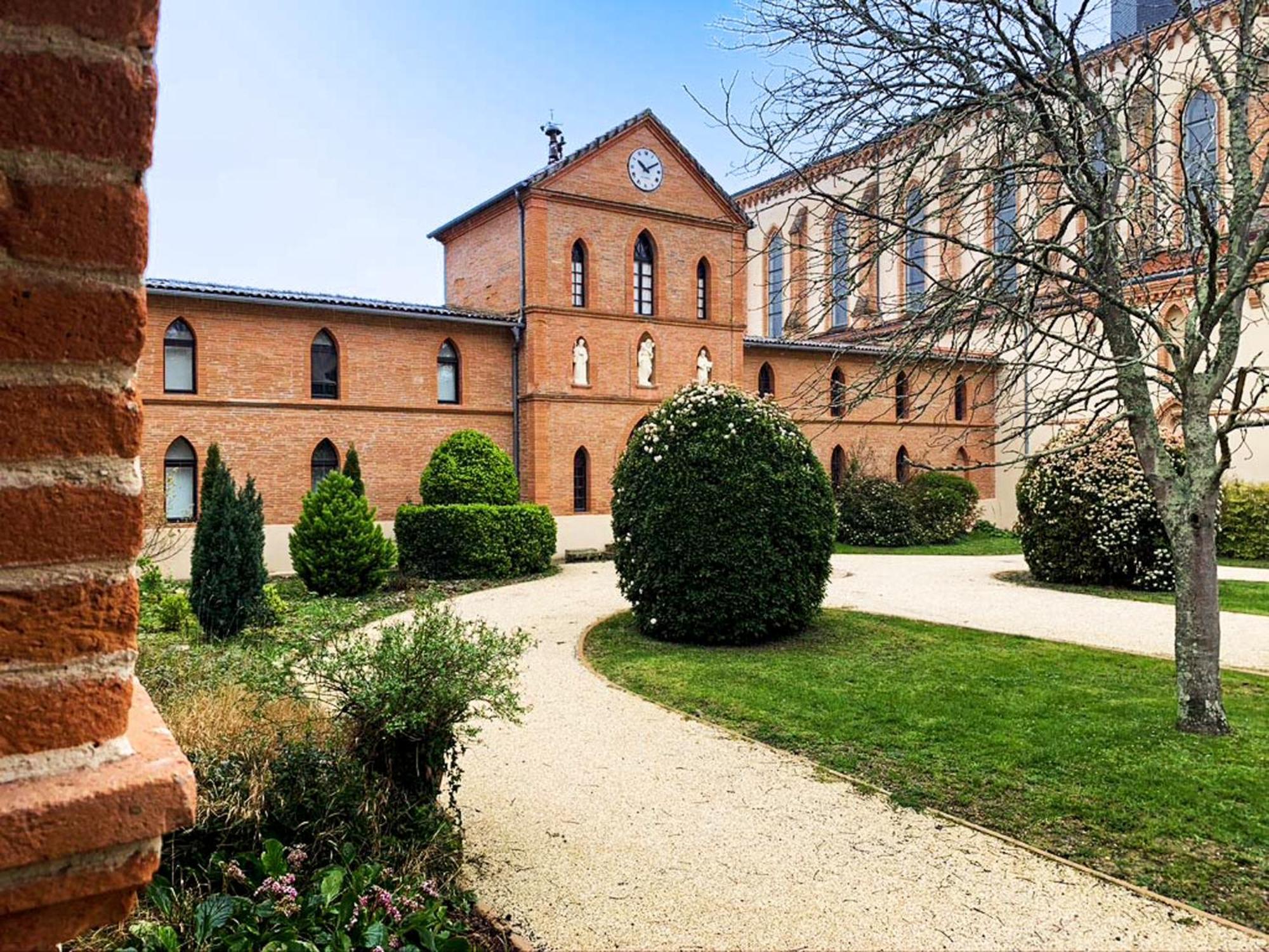 Hotellerie De L'Abbaye Bellegarde-Sainte-Marie 外观 照片